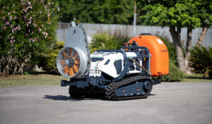 L’atomizzatore per robot portattrezzi è progettato per trattamenti fitosanitari in vigneti, frutteti e colture specializzate.