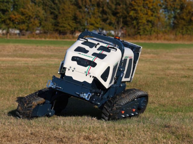 hymach robot portattrezzi semovente radiocomandato HERBHY 60Z (9)_1200x900